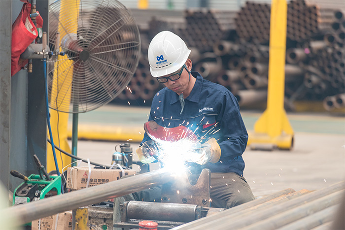 高安网架焊接车间